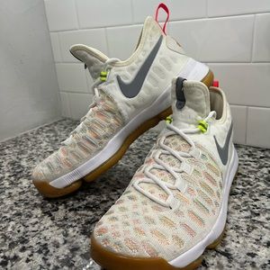 2016 Nike KD 9 "Summer" Size 9.5 Kevin Durant Basketball Shoes 843392-900 NEW NB